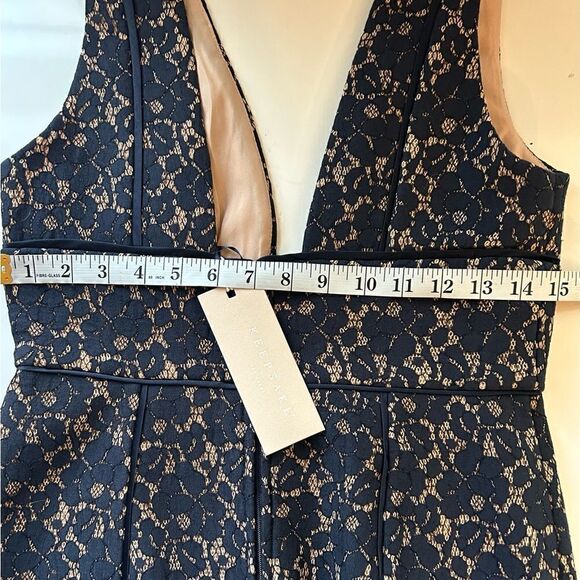 Keepsake The Label Too Soon Lace Blue Nude Plunge Sheath Dress Cocktail Size M - Picture 8 of 12